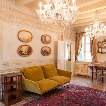 Explore Venice From A Sophisticated Hideaway In San Polo المظهر الخارجي الصورة