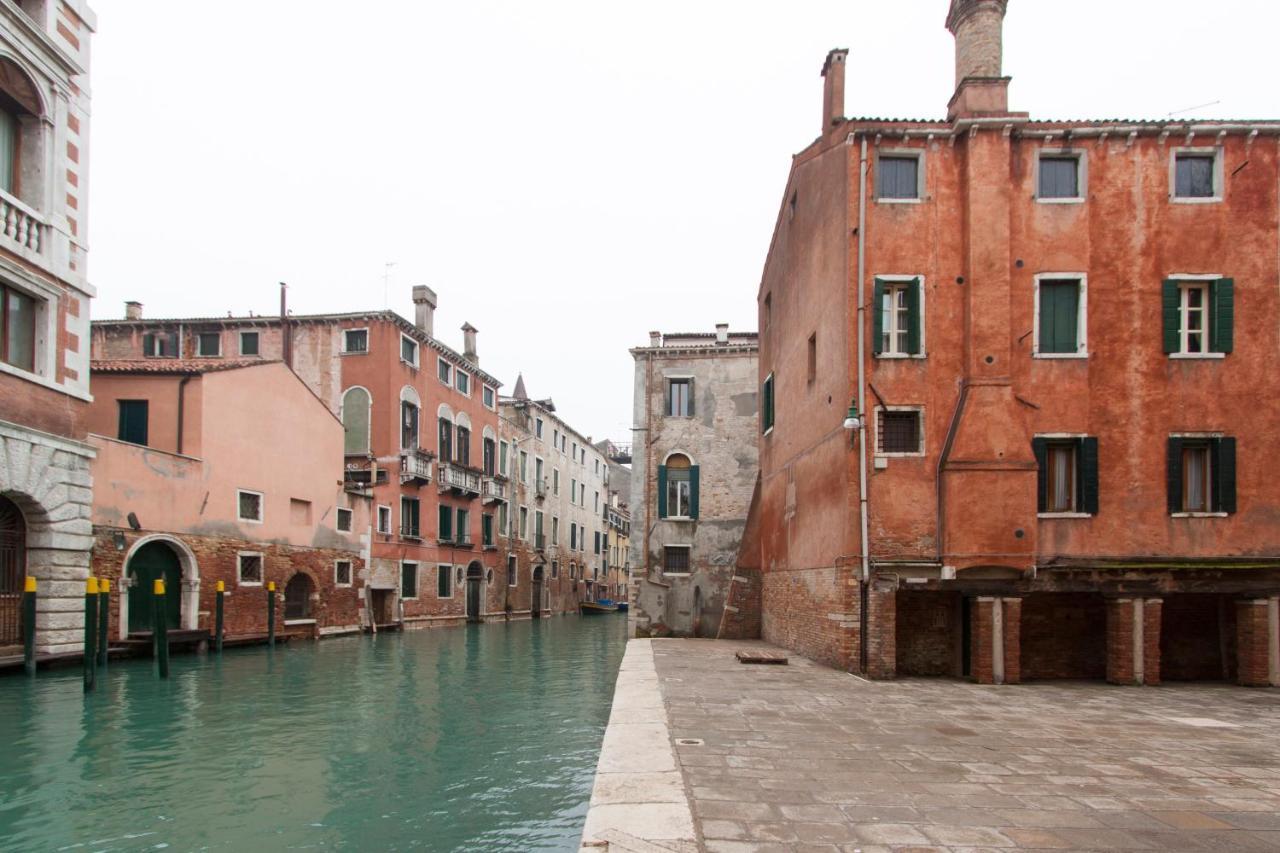 Explore Venice From A Sophisticated Hideaway In San Polo المظهر الخارجي الصورة